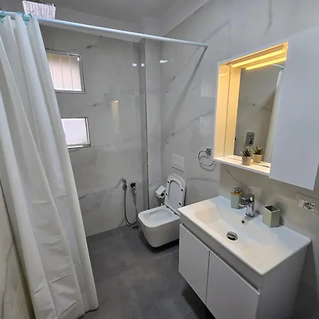 Old Soul, Modern Comfort